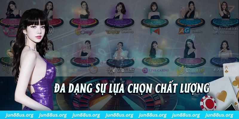 kuwin com Fan Tan Cổ Điển